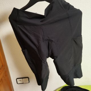 Ropa Ciclismo Van Rysel Negra y Azul