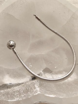 Pulsera Pandora Moments 18cm Plata