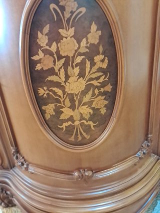 Vitrina rinconera madera Clásica