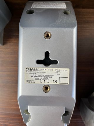 Altavoces Pioneer S-DV222