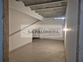 Local comercial en alquiler en Els Pins en Blanes