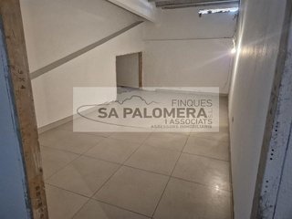 Local comercial en alquiler en Els Pins en Blanes