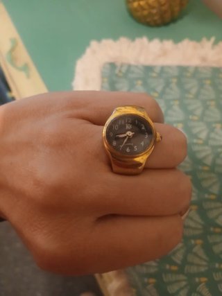 Anello orologio vintage oro nero