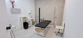 Local comercial en alquiler en Arapiles en Madrid