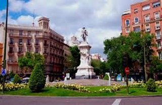 Local comercial en alquiler en Arapiles en Madrid