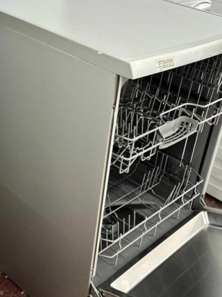 LAVAVAJILLAS MARCA BOSCH EN INOX SILENCEPLUS