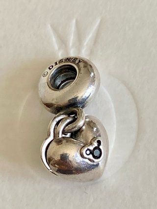 Pandora Disney ORIGINAL Corazón Mickey Rojo