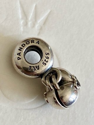 Pandora Disney ORIGINAL Corazón Mickey Rojo