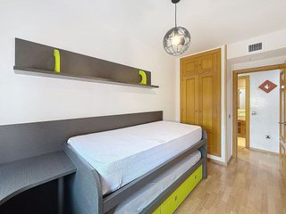 Piso en alquiler en Martín Carpena - Torre del Río en Málaga