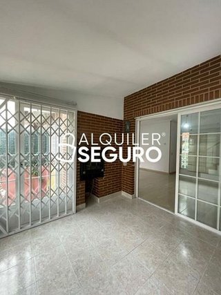 Chalet en alquiler en Tres Olivos - Valverde en Madrid
