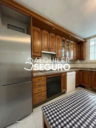 Chalet en alquiler en Tres Olivos - Valverde en Madrid