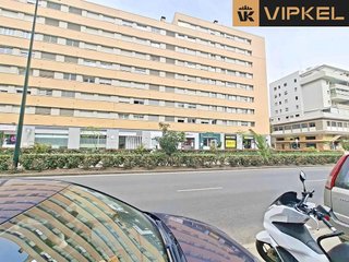 Local comercial en alquiler en Perchel Sur - Plaza de Toros Vieja en Málaga