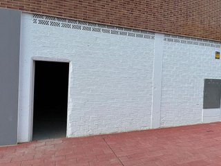 Local comercial en venta en Puebla de Alfindén (La)