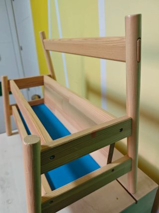 Estantería Montessori IKEA Flisat