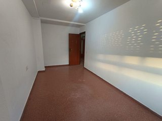 Piso en alquiler en Foios