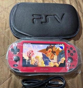 PlayStation Vita Roja + Funda y Cable