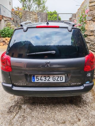 Peugeot 207 2010