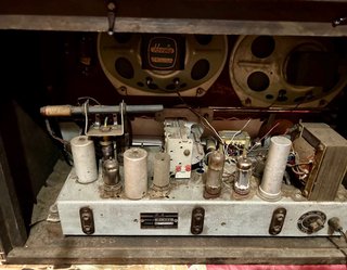 Radio Antigua Madera Iberia R425
