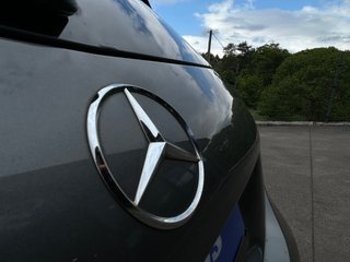 MERCEDES-BENZ A 180 Urban TECHO SOLAR