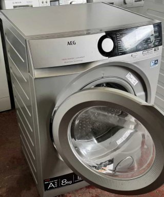 LAVADORA DE CARGA FRONTAL MARCA AEG DE 8 KILOS