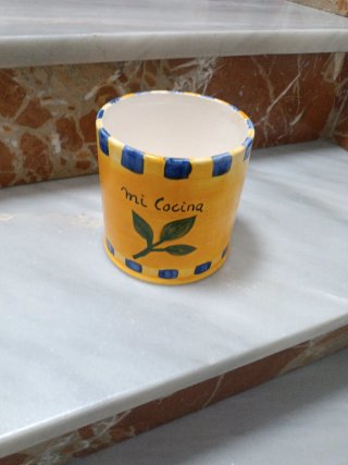 Cacharro de cocina cerámica