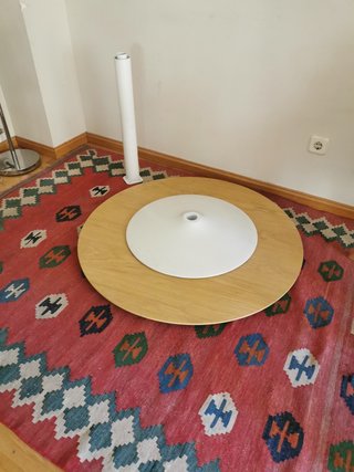 Mesa redonda comedor madera y metal