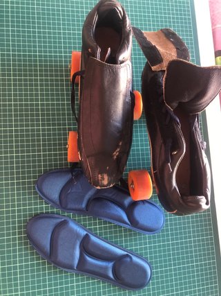 Patines negros talla 39-40