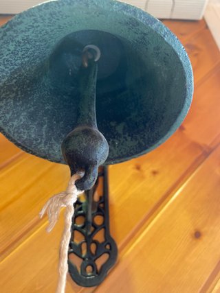 Campana decorativa de pared con búho