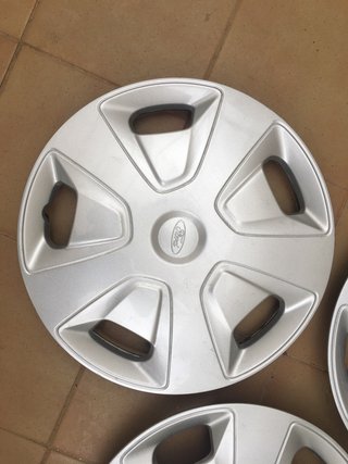 Tapacubos Ford 15”
