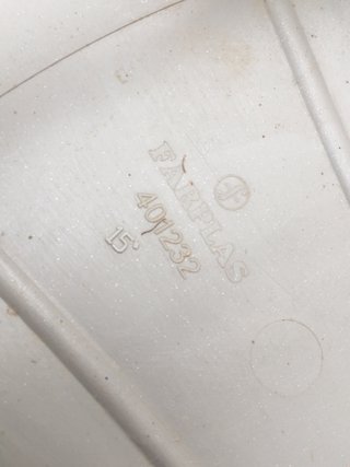 Tapacubos Ford 15”