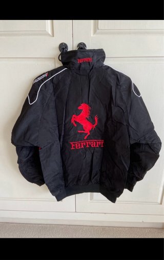 Chaqueta Ferrari F1 Puma Streetwear