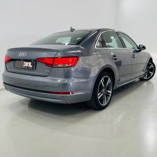 AUDI A4 S line 35 TDI S tronic