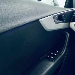 AUDI A4 S line 35 TDI S tronic