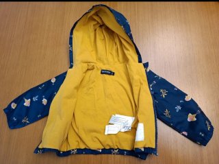 Chaqueta infantil con estampado de pájaros