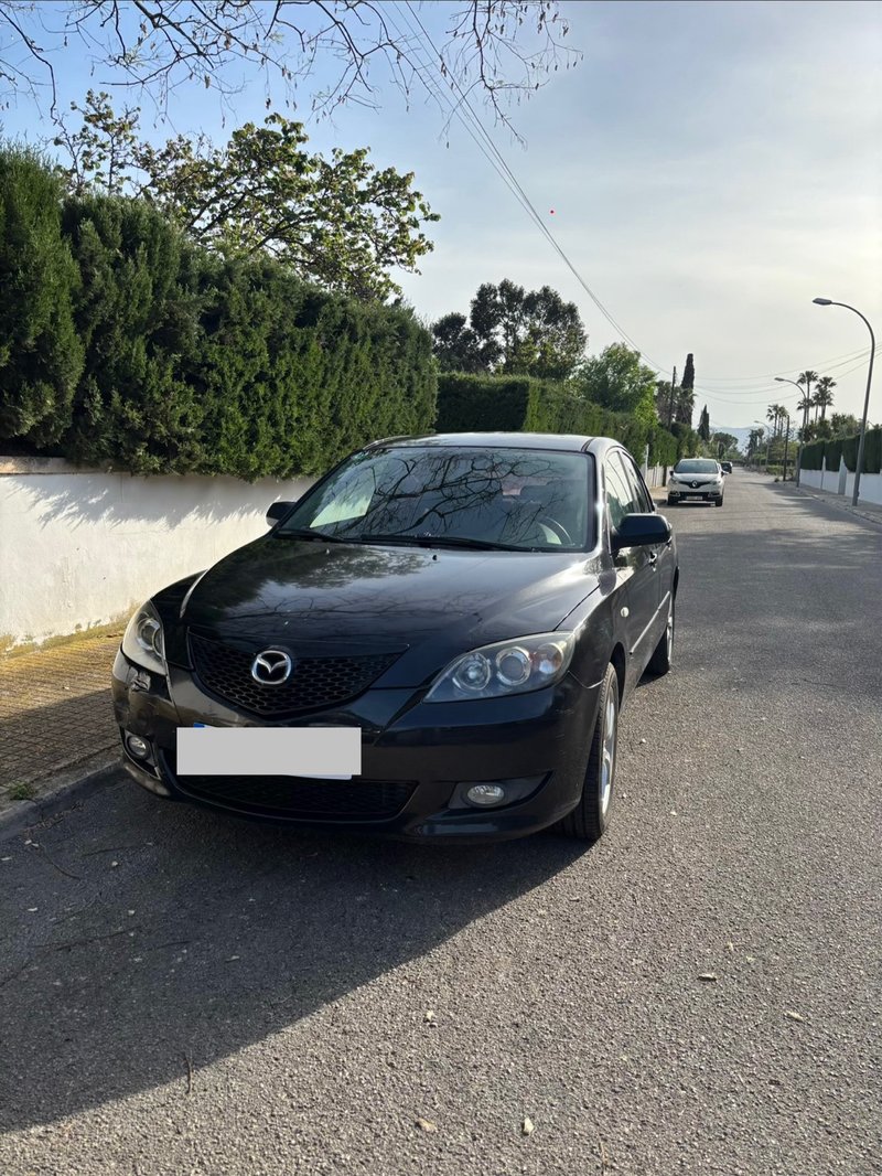 Mazda 3 2004 - foto 1