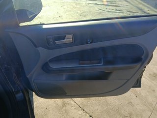 GUARNECIDO PUERTA DELANTERA DERECHA FORD FOCUS SP