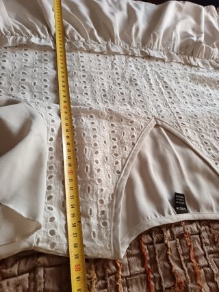 Camiseta SHEIN Beige/Blanca Talla L Más bien XXL,