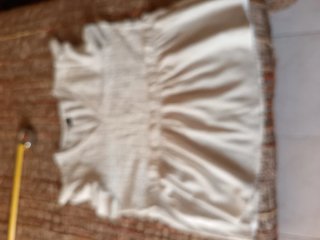 Camiseta SHEIN Beige/Blanca Talla L Más bien XXL,