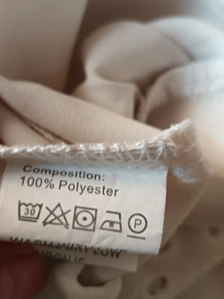 Camiseta SHEIN Beige/Blanca Talla L Más bien XXL,