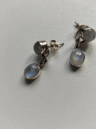 Conjunto Plata de Ley: Pendientes y Colgante