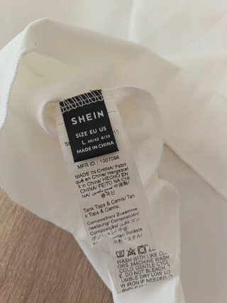 Camiseta sin mangas blanca