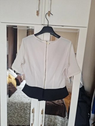 Blusa de Zara Estampada Volante Talla S