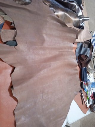 Piel Genuine vaquetilla curtido vegetal marrón 20€