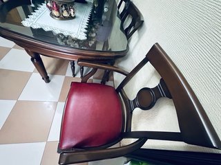 Mesa Nogal y 6 Sillas Madera Maciza