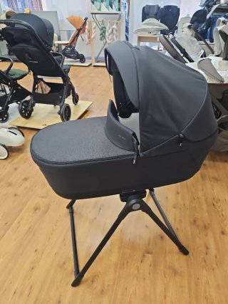 Capazo Minicuna con Soporte Negro