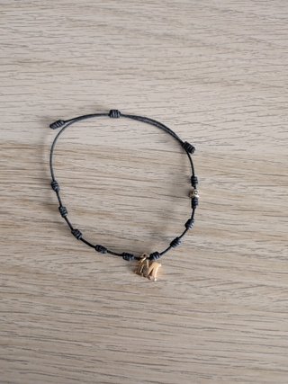 Pulsera oro rosa inicial M con diamante