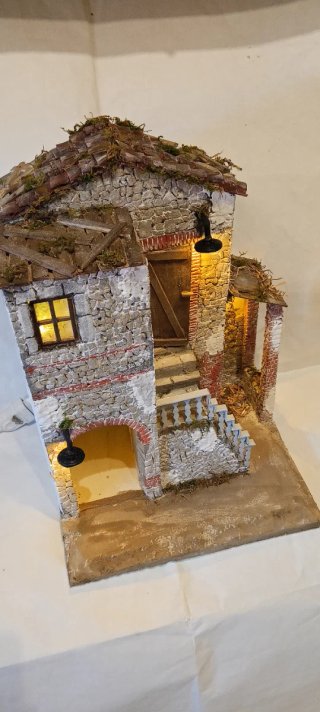 Presepe in polistirene con luci