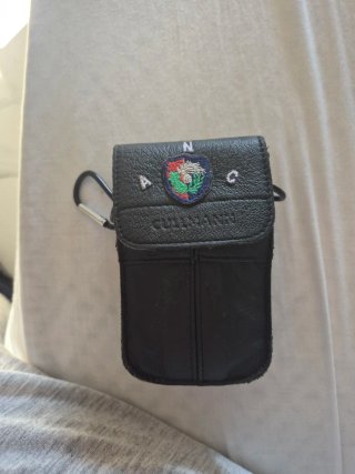 porta sigarette in pelle a marchio cullmann