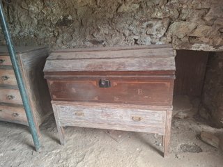 Raccolta di oggetti d'antiquariato / vintage