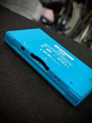 Nintendo DSI Blu